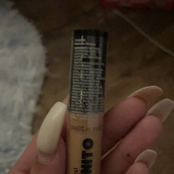 NWT, in Plastic Wrapping Wet n Wild Megalast INCOGNITO Full Coverage Concealer - Picture 6 of 12